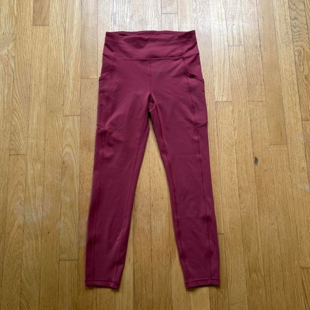 Lululemon High Waisted Burgundy Leggings with Pockets Womens 6